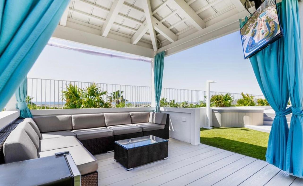 Tipsy Turtle Aparthotel Orange Beach Bagian luar foto
